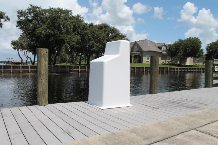 C&M Center Console - 25 x 21'' x 17''