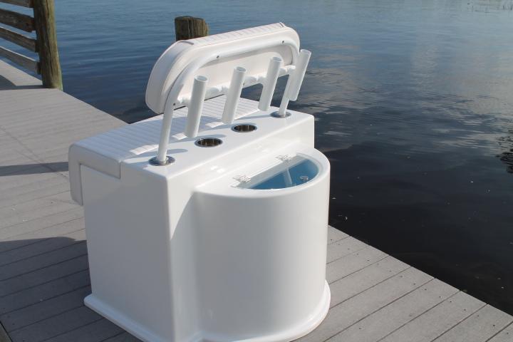 C&M Deluxe Lean Post w/Live Well & 4 S/S Rod Holders and Storage Under Seat & Removable Back Rest