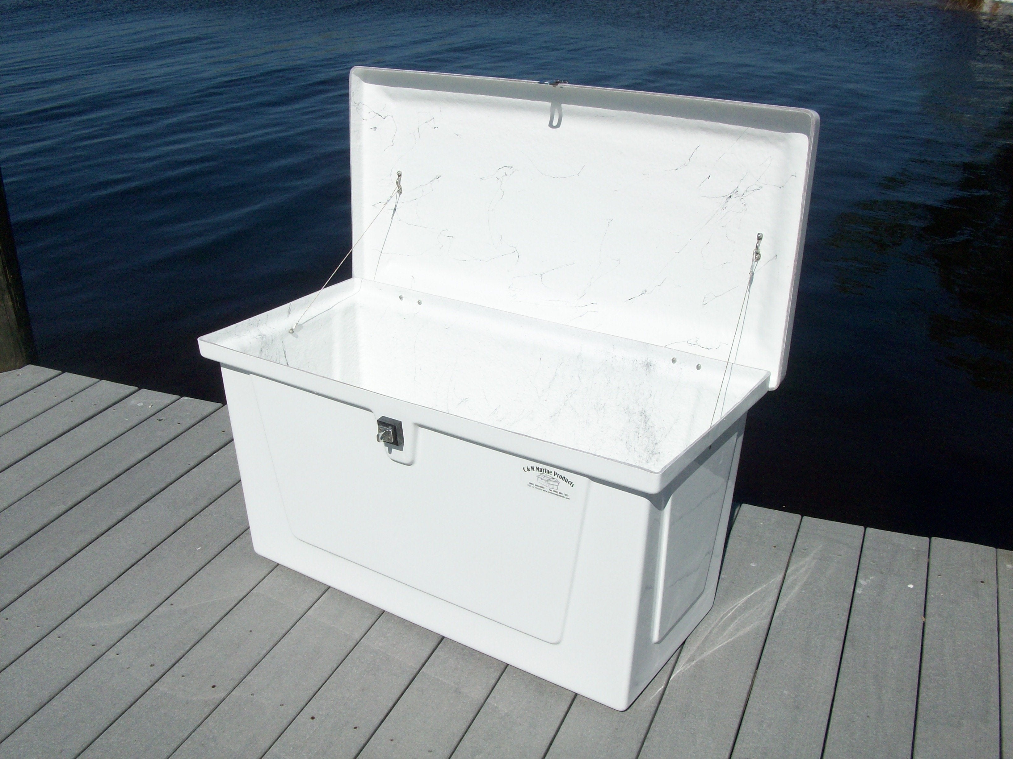 C&M Dock Box - 25 x 17'' x 12''