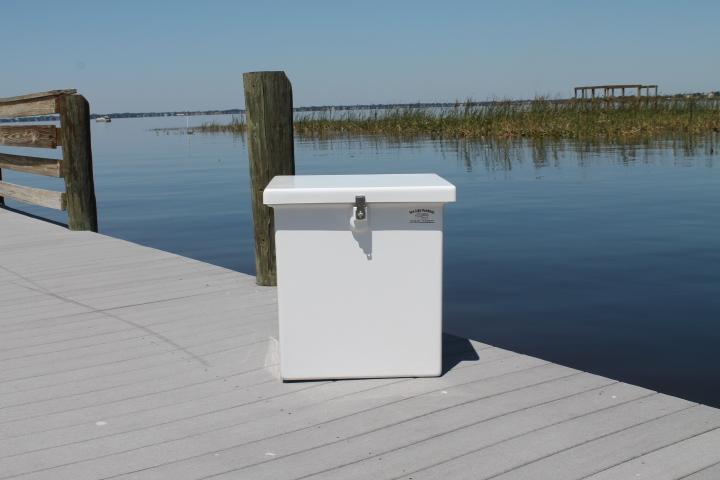 Sea Line Dock Box - 25 x 12'' x 17''