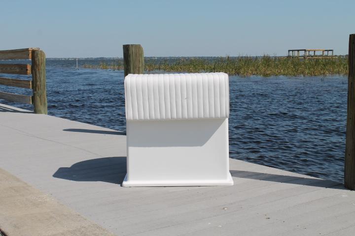 C&M Deluxe Lean Post w/Live Well & 4 S/S Rod Holders and Storage Under Seat & Removable Back Rest