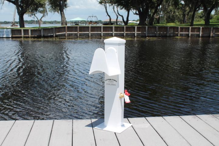 C&M Dock Box - 54 x 34'' x 29'' (Triangular Box)''
