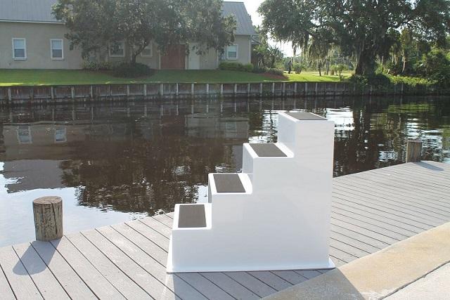 C&M 3-Step Stair with Handrail