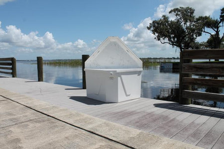 C&M Lean Post W/Cabinet 4 S/S Rod Holders Storage under Seat